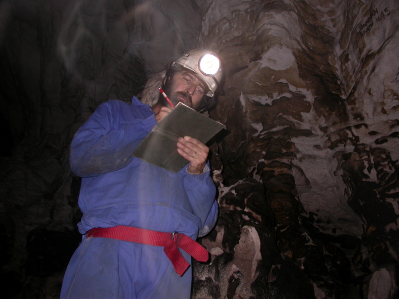 Anthony Hitchcock resurveying Ronans Well for third time DSCN8747